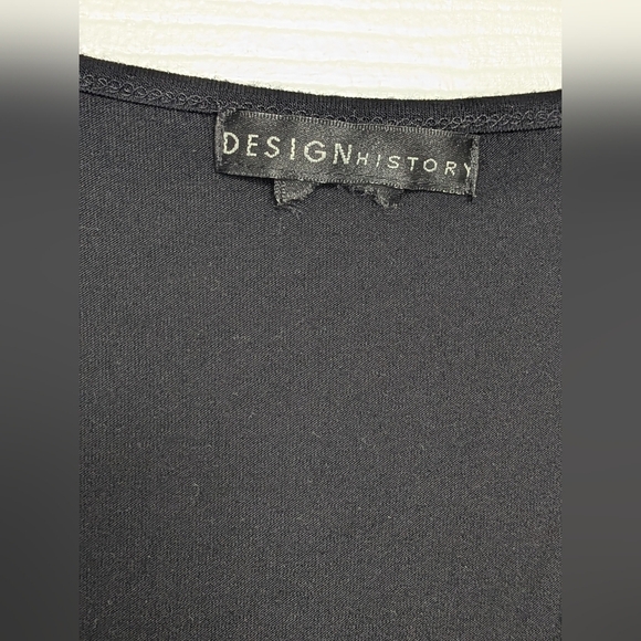 Design History Women's (Size L) Tank Top w/Cowl Neck & Sequins on Shoulders - Picture 13 of 13